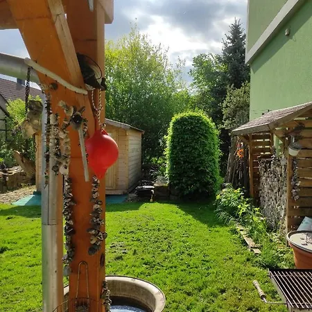 Schoene Gemuetliche Ferienwohnung Am Saaleradweg Grosseutersdorf Exterior photo