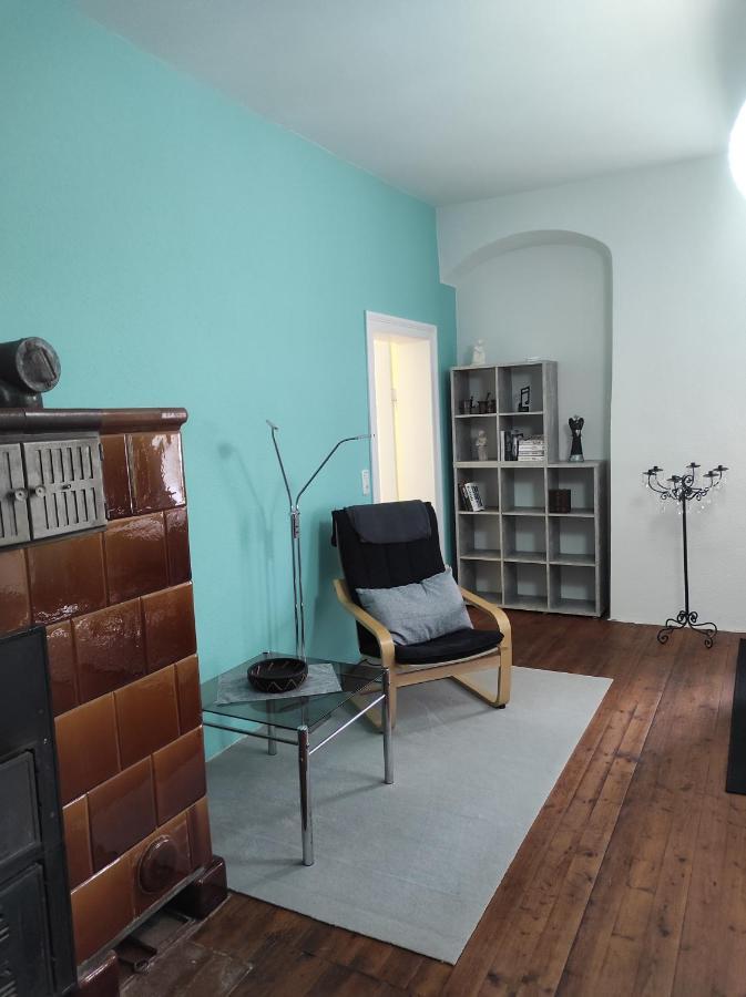 Apartment Schoene Gemuetliche Am Saaleradweg Grosseutersdorf