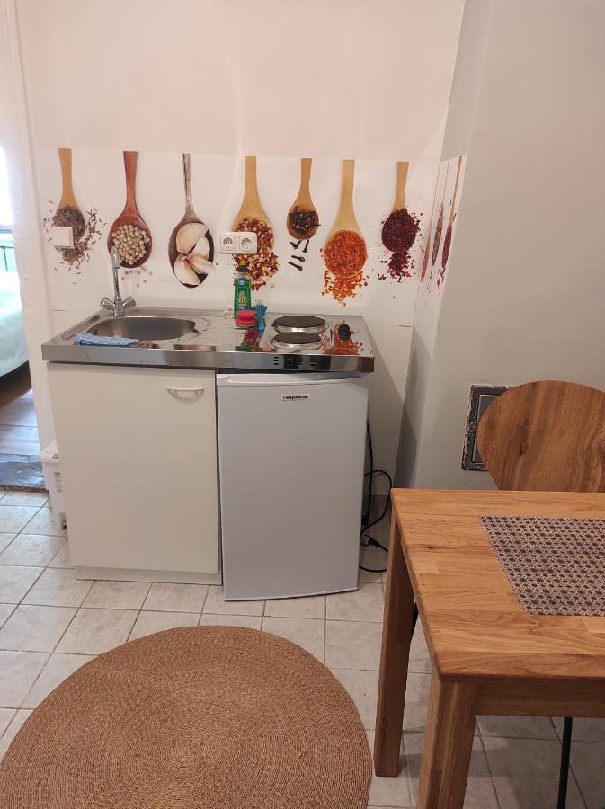 Apartment Schoene Gemuetliche Am Saaleradweg Grosseutersdorf